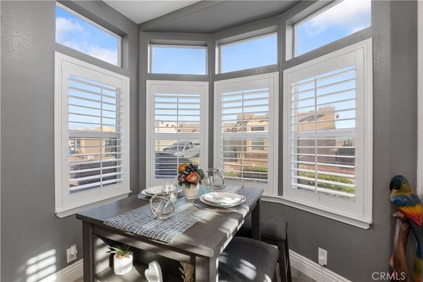 Dining room, Interior