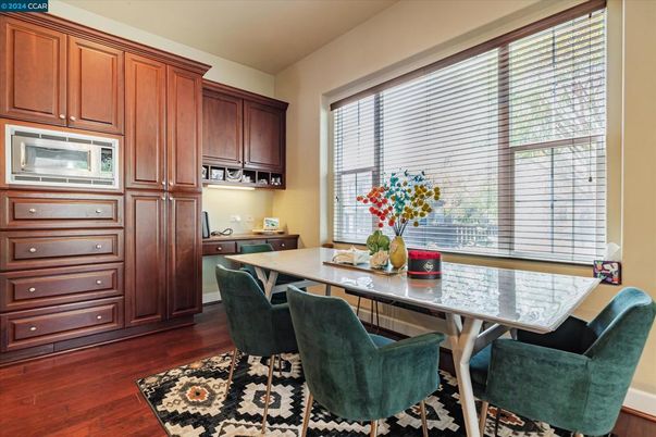 Dining room, Interior, Wood Texture Flooring