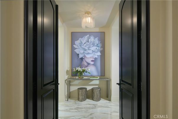 Chandelier, Interior, Marble