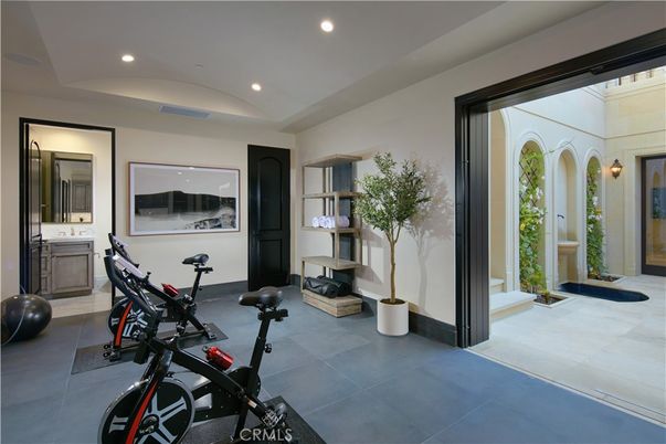 Fitness Equipment, Interior, Recessed Lighting