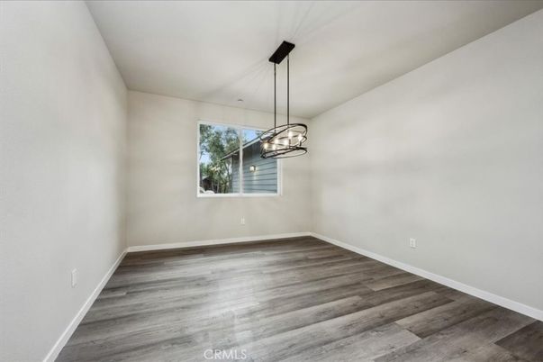 Empty room, Interior, Pendant Lights, Wood Texture Flooring