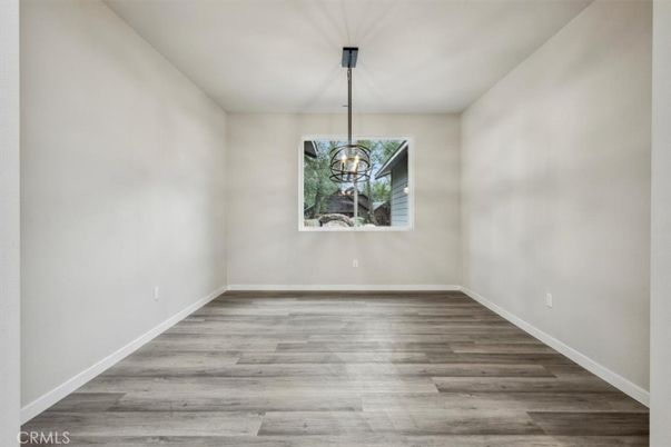 Empty room, Interior, Pendant Lights, Wood Texture Flooring