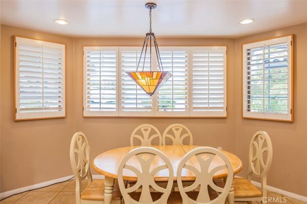 Dining room, Interior, Pendant Lights, Recessed Lighting