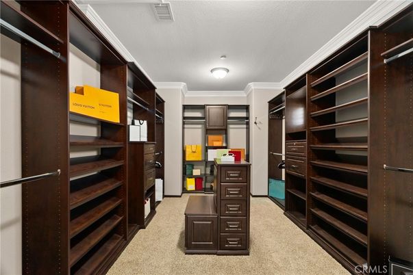 Interior, Walk-in Closets