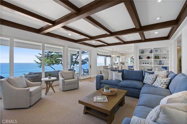 Interior, Kitchen, Living room, Pendant Lights, Recessed Lighting, Water, Wooden Beams
