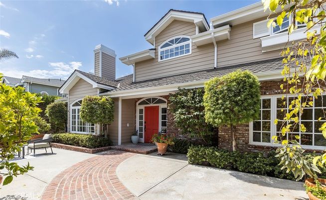Exterior, Facade, American Craftsman