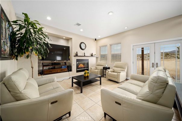 Fireplace, Interior, Living room, Recessed Lighting