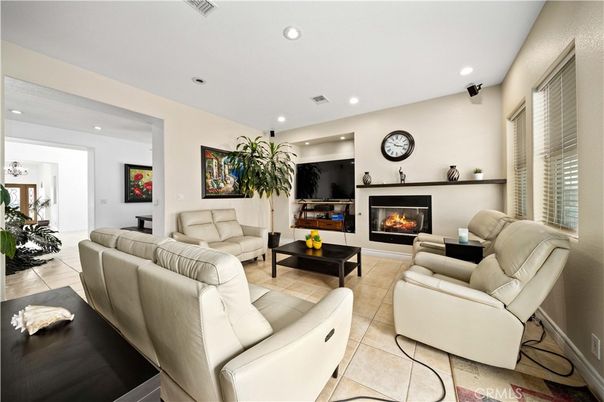 Fireplace, Interior, Living room, Recessed Lighting