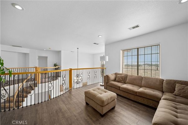 Interior, Living room, Pendant Lights, Recessed Lighting, Wood Texture Flooring