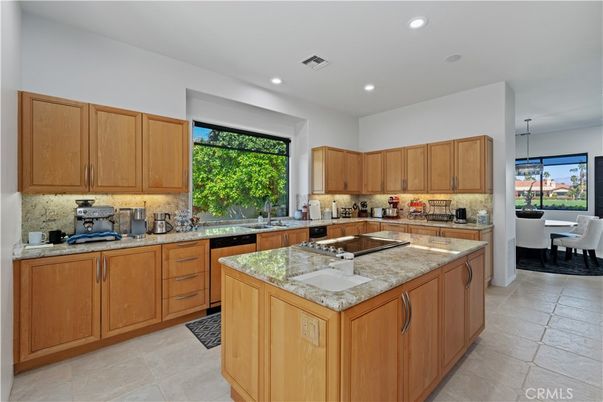 Dining room, Interior, Kitchen, Pendant Lights, Recessed Lighting