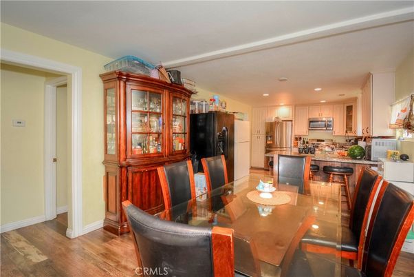 Dining room, Interior, Kitchen, Recessed Lighting, Wood Texture Flooring