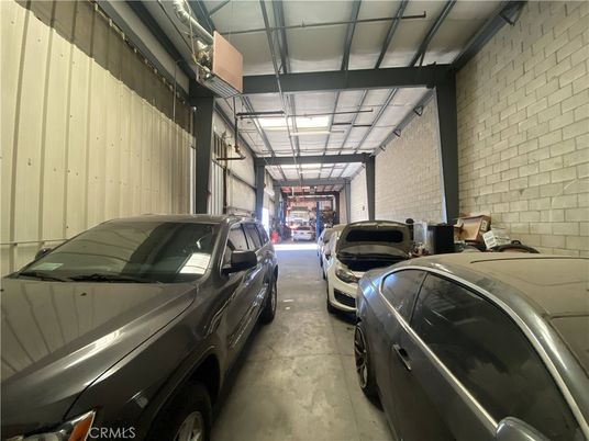 Garage, Interior, Stone Walls
