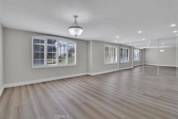 Empty room, Interior, Pendant Lights, Recessed Lighting, Wood Texture Flooring