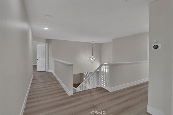 Interior, Pendant Lights, Recessed Lighting, Wood Texture Flooring