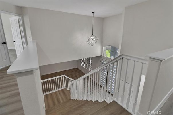 Interior, Pendant Lights, Wood Texture Flooring