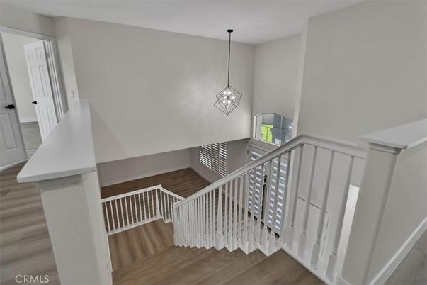 Interior, Pendant Lights, Wood Texture Flooring
