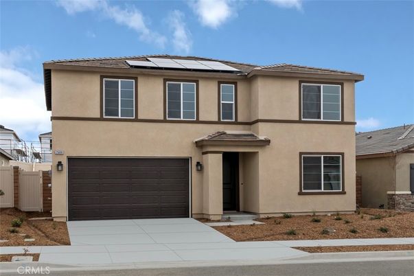 Attached, Exterior, Facade, Solar Panels, Mediterranean