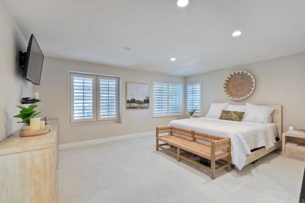 Bedroom, Interior, Recessed Lighting