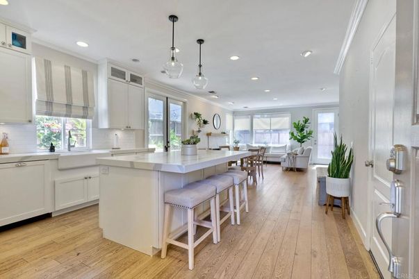 Dining room, Interior, Kitchen, Pendant Lights, Recessed Lighting, Wood Texture Flooring