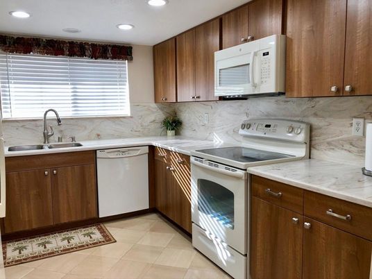 Interior, Kitchen, Marble Walls, Recessed Lighting
