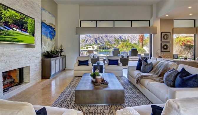 Fireplace, Interior, Living room, Recessed Lighting