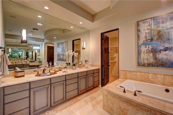 Bathroom, Dual Sink Vanities, Interior, Recessed Lighting, Walk-in Closets