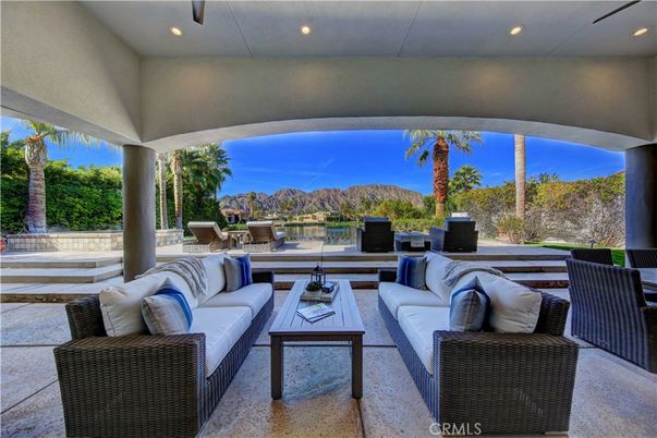 Exterior, Recessed Lighting