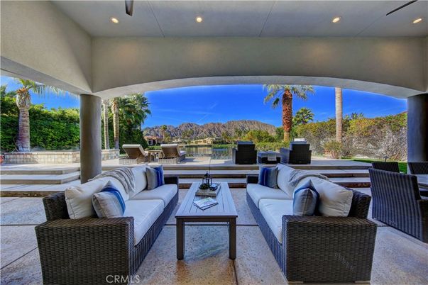 Exterior, Recessed Lighting