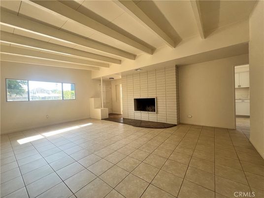 Empty room, Fireplace, Interior