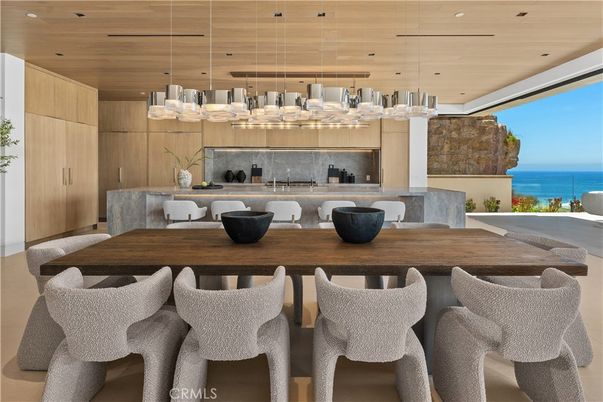 Dining room, Interior, Kitchen, Pendant Lights, Recessed Lighting, Water