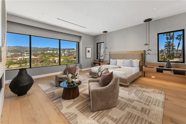 Bedroom, Interior, Pendant Lights, Recessed Lighting, Wood Texture Flooring