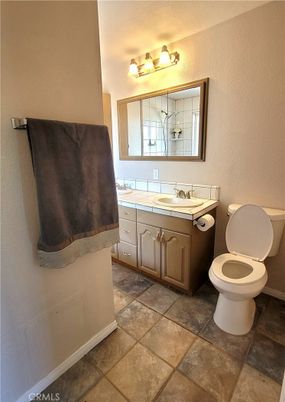 Bathroom, Interior, Tile Countertops