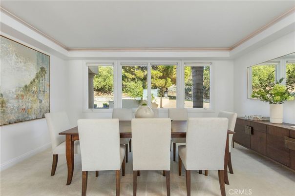 Dining room, Interior