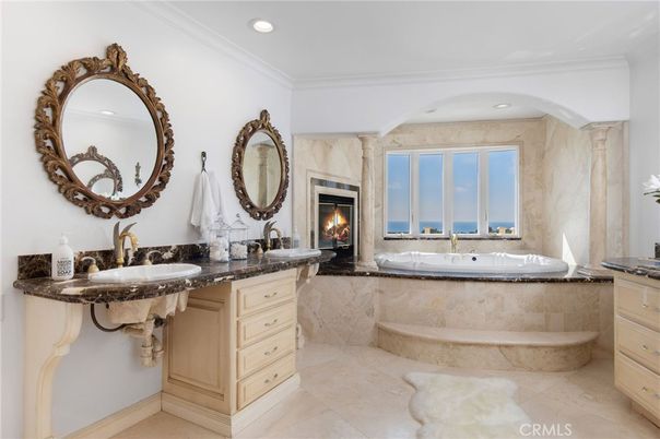 Bathroom, Fireplace, Interior, Recessed Lighting, Water