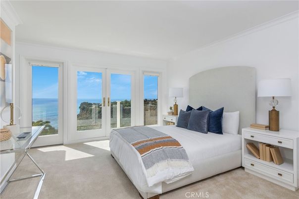 Bedroom, Interior, Water