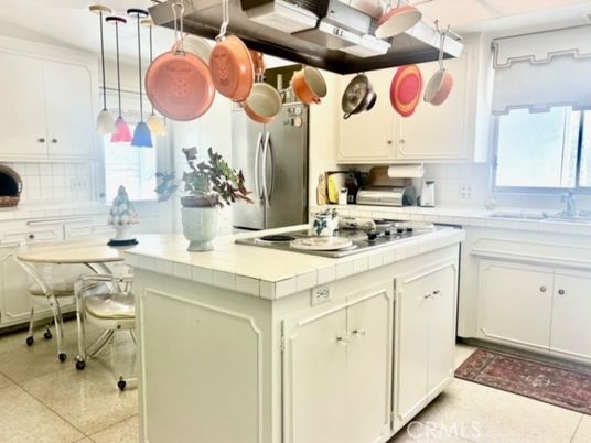 Interior, Kitchen, Pendant Lights, Tile Countertops