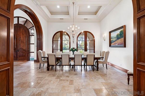 Chandelier, Dining room, Interior, Recessed Lighting