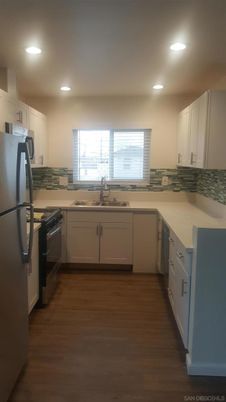 Interior, Kitchen, Recessed Lighting, Wood Texture Flooring