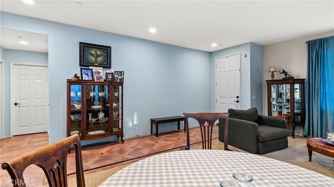 Interior, Recessed Lighting