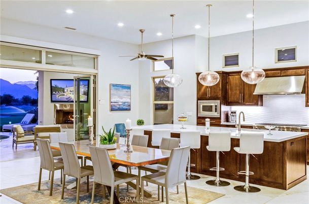 Dining room, Interior, Kitchen, Pendant Lights, Recessed Lighting, Stainless Steel Appliances