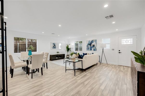 Dining room, Interior, Living room, Recessed Lighting, Wood Texture Flooring