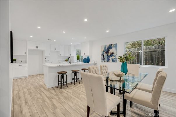 Dining room, Interior, Kitchen, Recessed Lighting, Wood Texture Flooring
