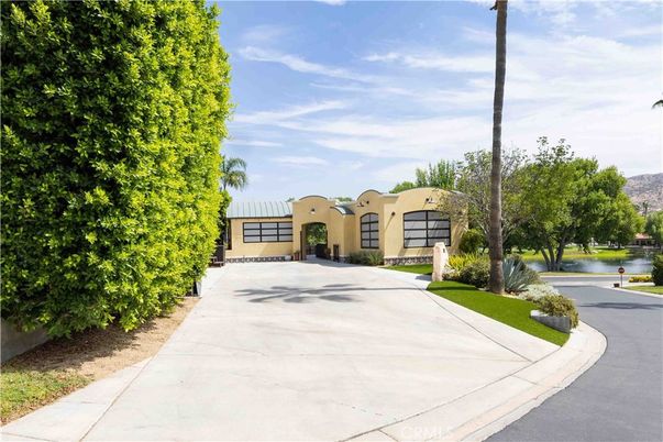 Backyard, Exterior, Water