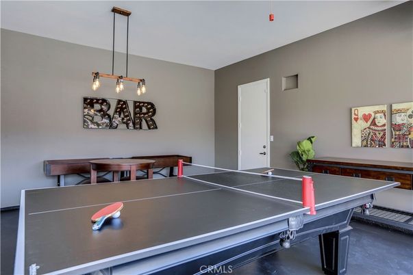 Game Room, Interior, Pendant Lights