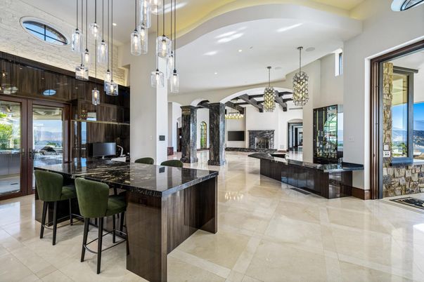 Fireplace, Interior, Kitchen, Living room, Pendant Lights, Recessed Lighting