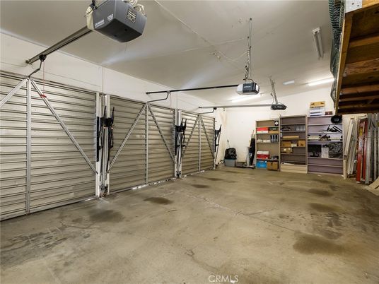 Garage, Interior