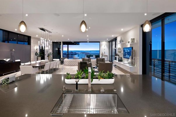Dining room, Interior, Living room, Pendant Lights, Recessed Lighting, Water