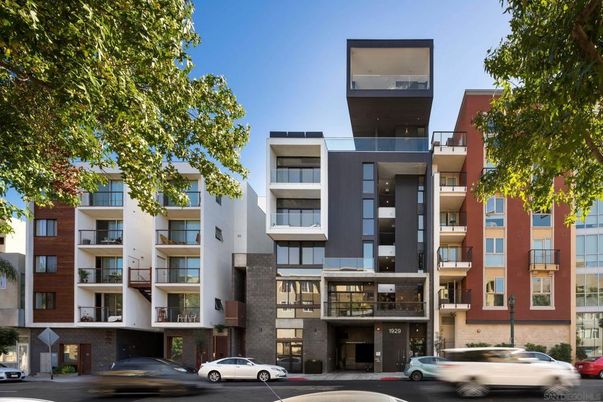 Exterior, Facade, Condo Building
