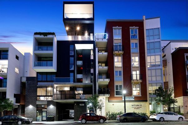 Exterior, Facade, Condo Building