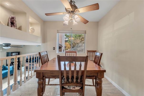 Dining room, Interior, Recessed Lighting